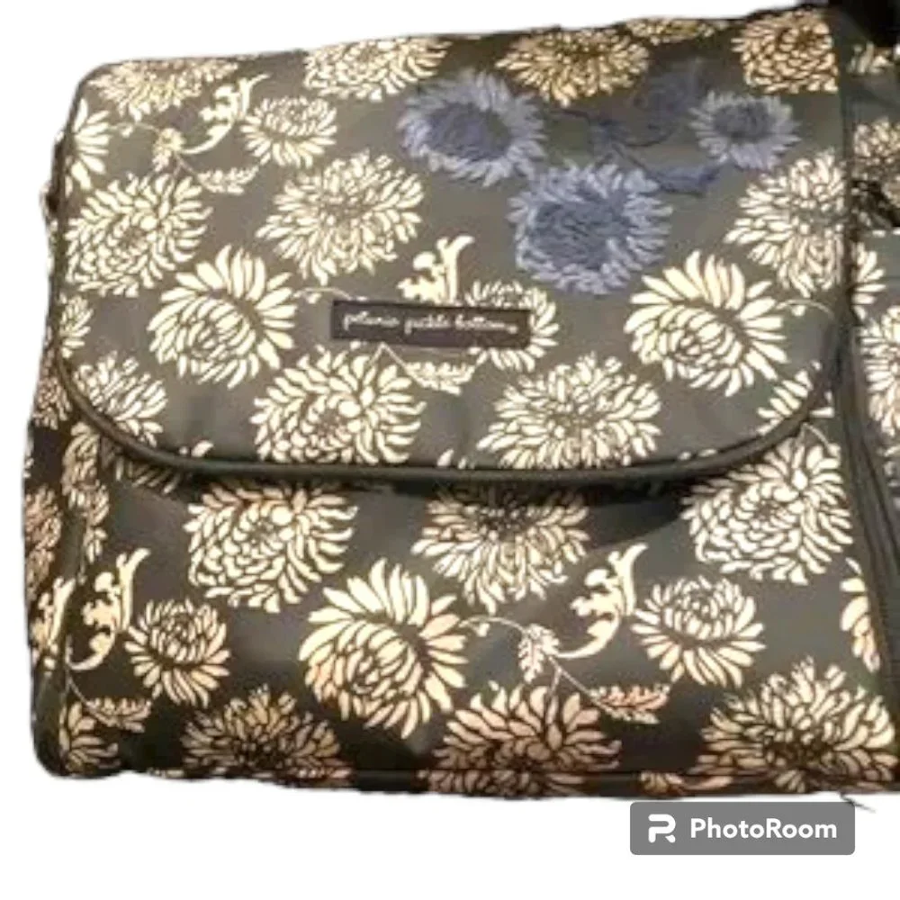 Petunia Pickle Bottom Diaper Bag Boxy Backpack‎